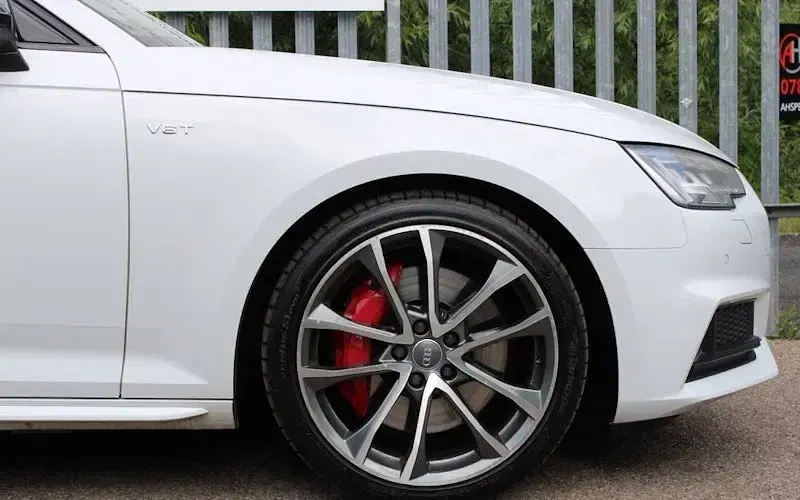 Used Audi S4 Design 354 HP (260 kW) 2017 White Sedan