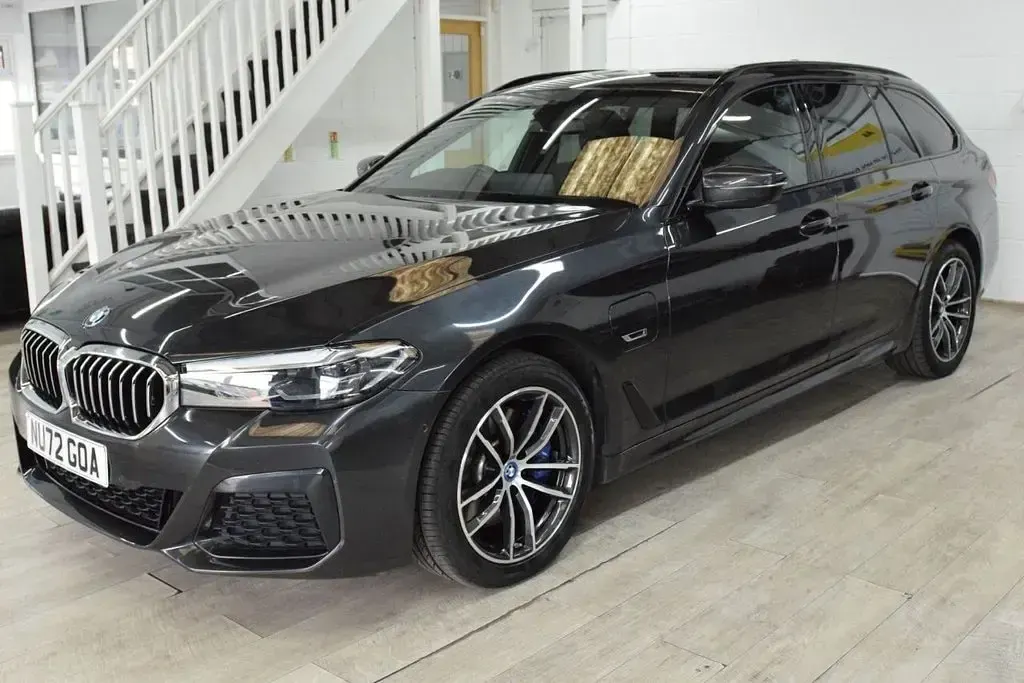Used BMW 530e M Sport 287 HP (211 kW) 2022 Grey Estate