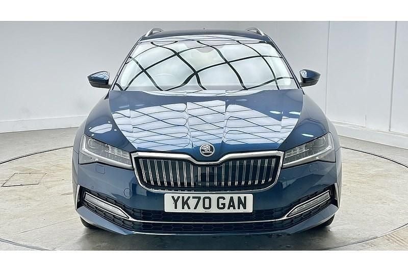 Used Skoda Superb SE L 218 HP (160 kW) 2020 Blue Estate