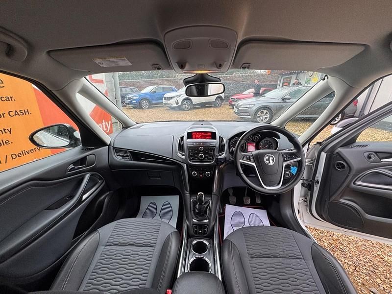 Used Vauxhall Zafira Tourer 2015 White MPV