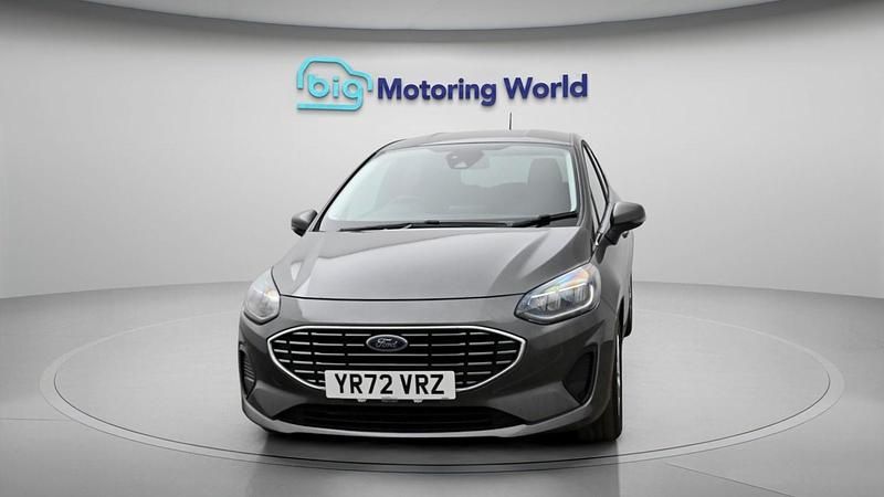 Used Ford Fiesta Titanium 125 HP (91 kW) 2021 Grey Hatchback