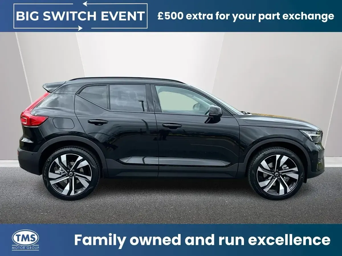 New Volvo XC40 Ultra 194 HP (142 kW) 2026 Black SUV