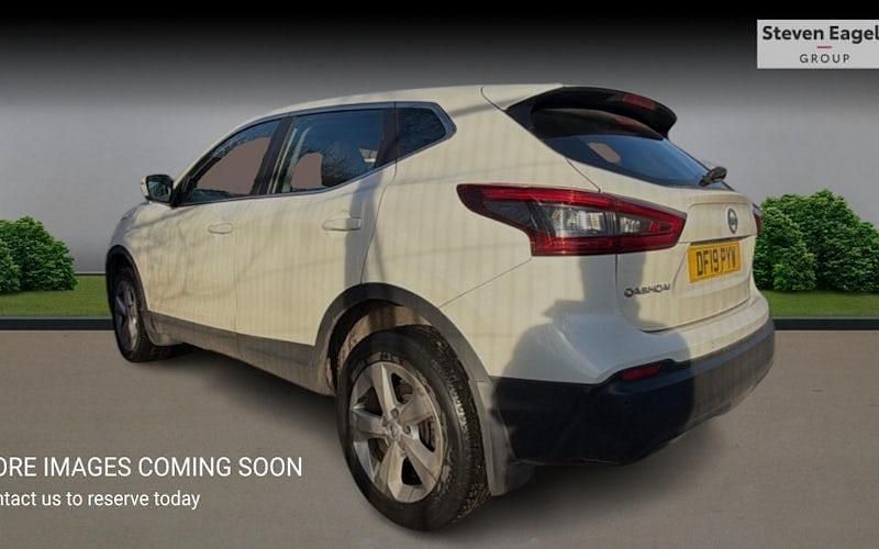 Used Nissan Qashqai Acenta Premium 116 HP (85 kW) 2020 SUV