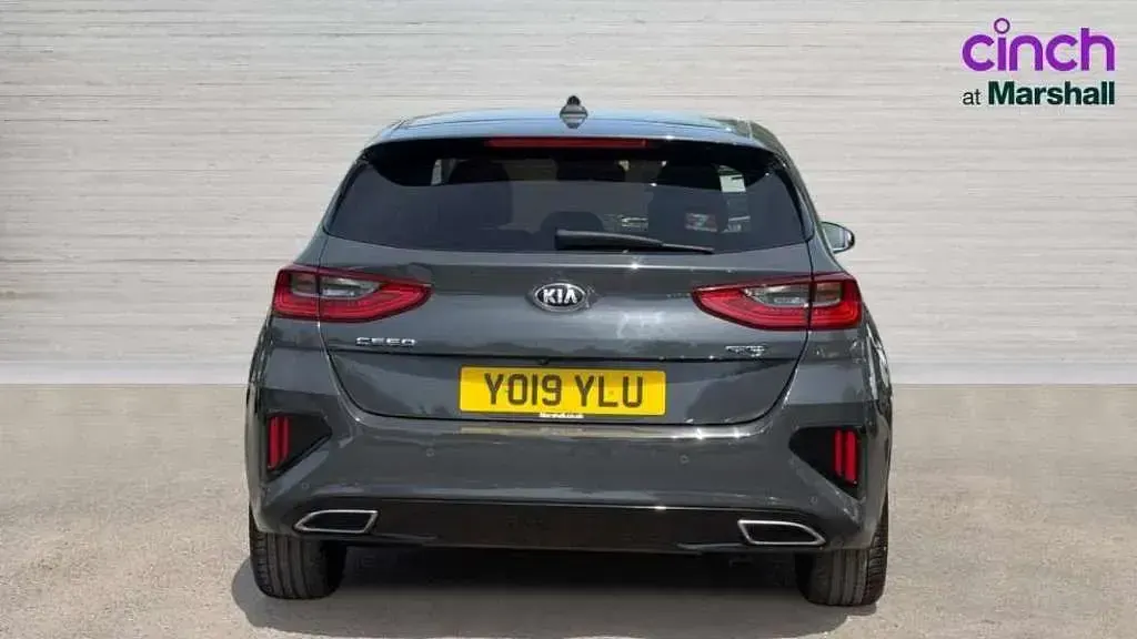 Used Kia Ceed GT-Line 118 HP (86 kW) 2019 Grey Hatchback