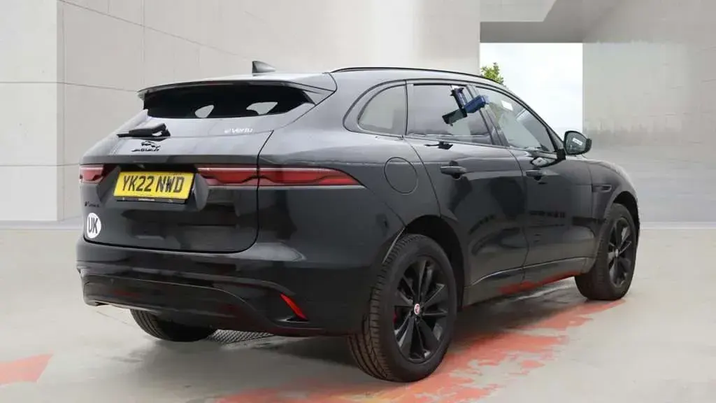 Used Jaguar F-Pace R-Dynamic 2022 Black SUV