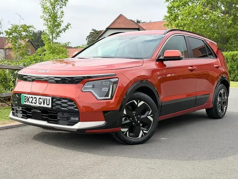 Used Kia e-Niro 67 kW (92 HP) 2023 Orange SUV