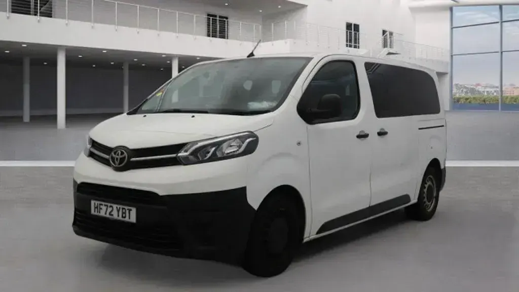 Used Toyota Proace Verso 2022 White Estate