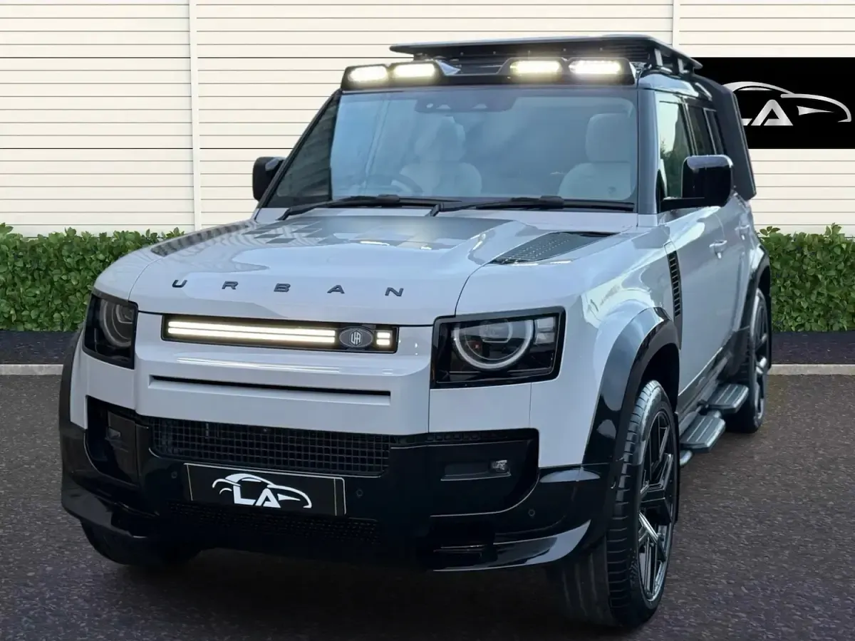 Used Land Rover Defender SE Dynamic 2025 Grey Estate