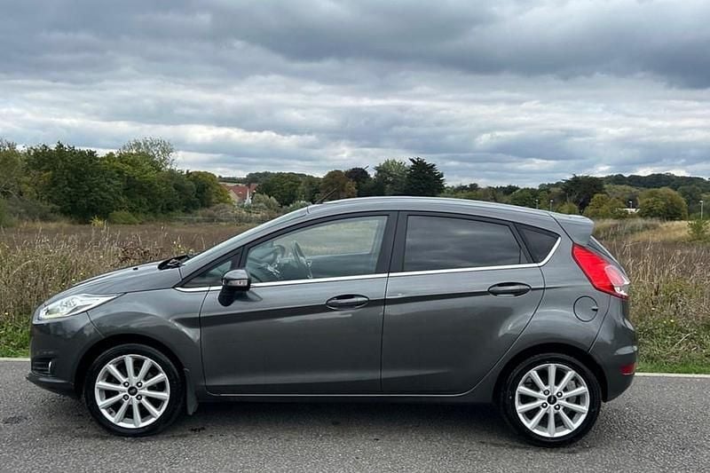 Used Ford Fiesta Titanium 2015