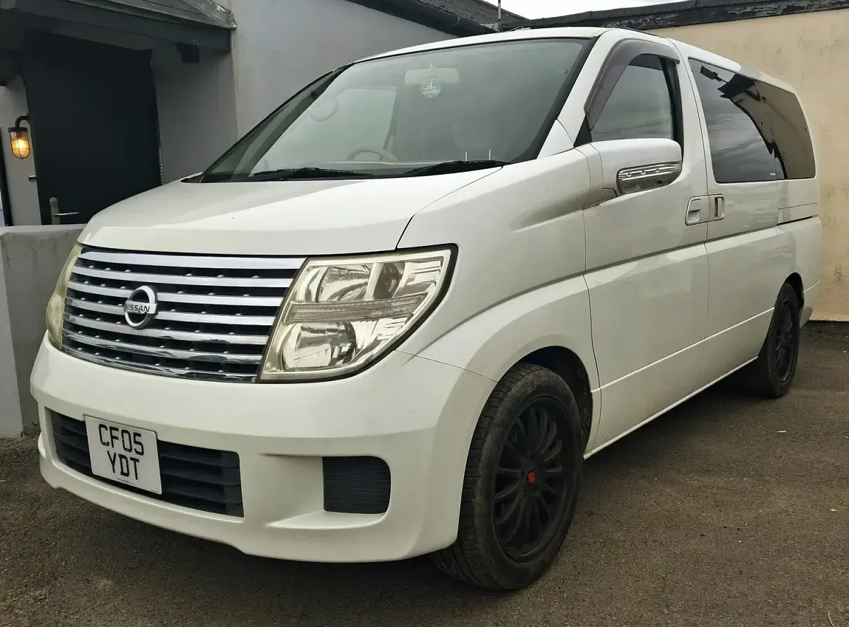 Used Nissan Elgrand 2018 White