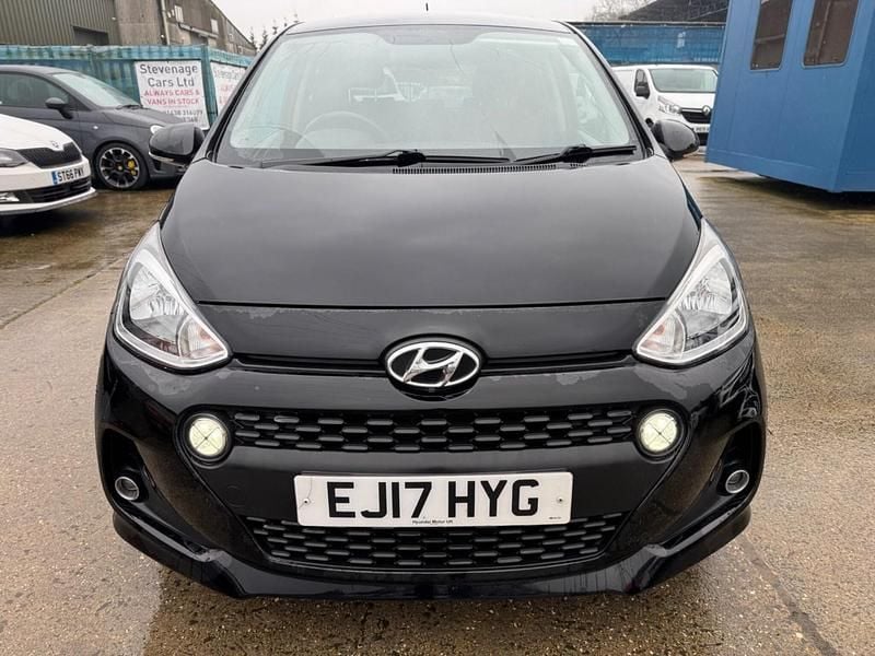 Used Hyundai i10 Premium 87 HP (63 kW) 2017 Black Hatchback