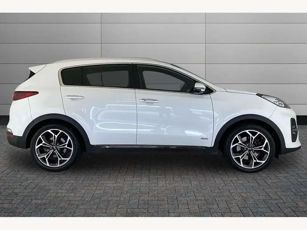 Used Kia Sportage GT-Line S 182 HP (133 kW) 2019 White SUV