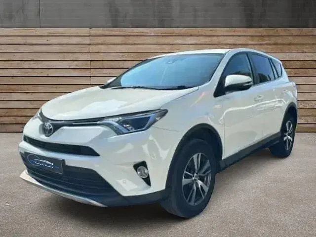 Used Toyota RAV4 Business Edition 143 HP (105 kW) 2017 White SUV