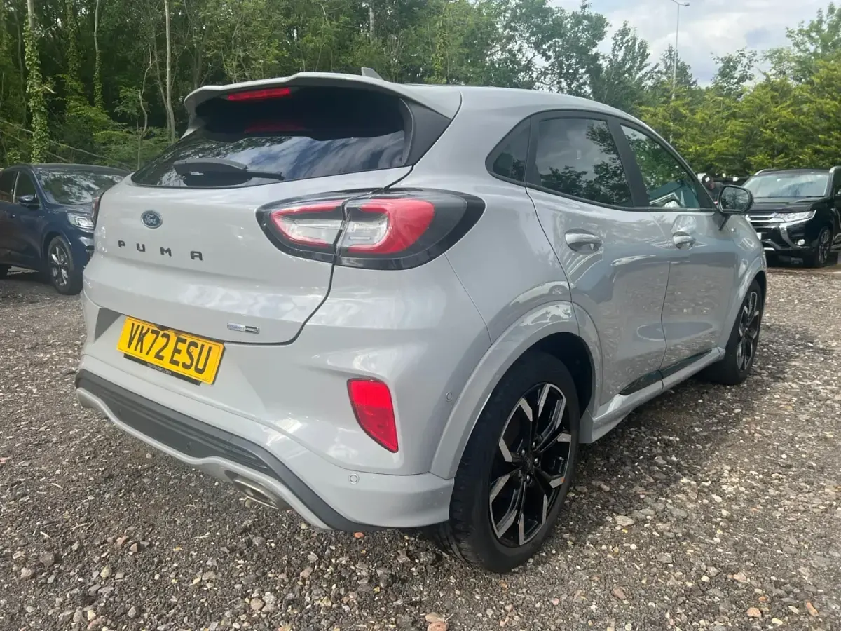 Usado Ford Puma ST-Line X 2022 Gris SUV