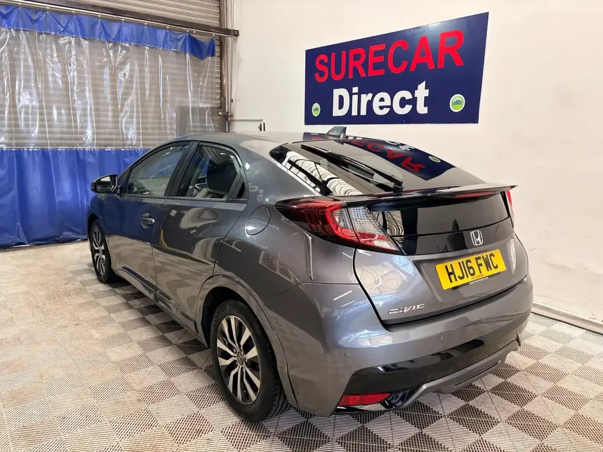 Used Honda Civic S 100 HP (73 kW) 2016 Grey Hatchback