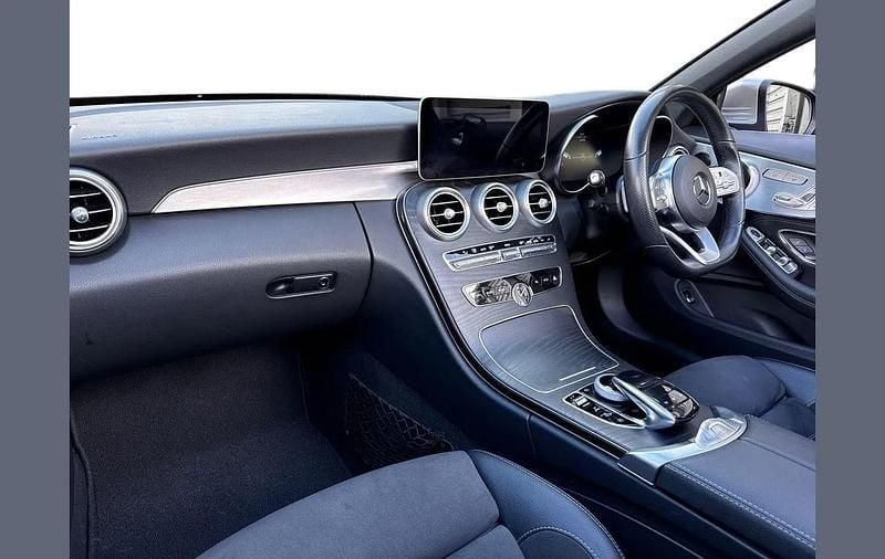 Used Mercedes C300 AMG Line Premium 241 HP (177 kW) 2019 Silver Cabriolet