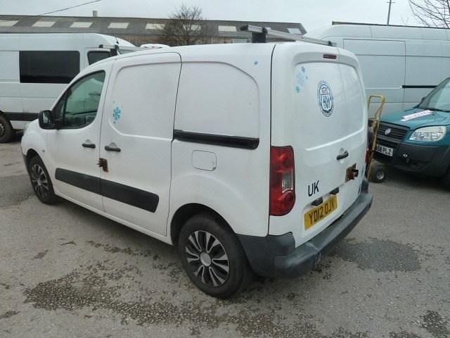 Used Peugeot Partner S 2012 White MPV