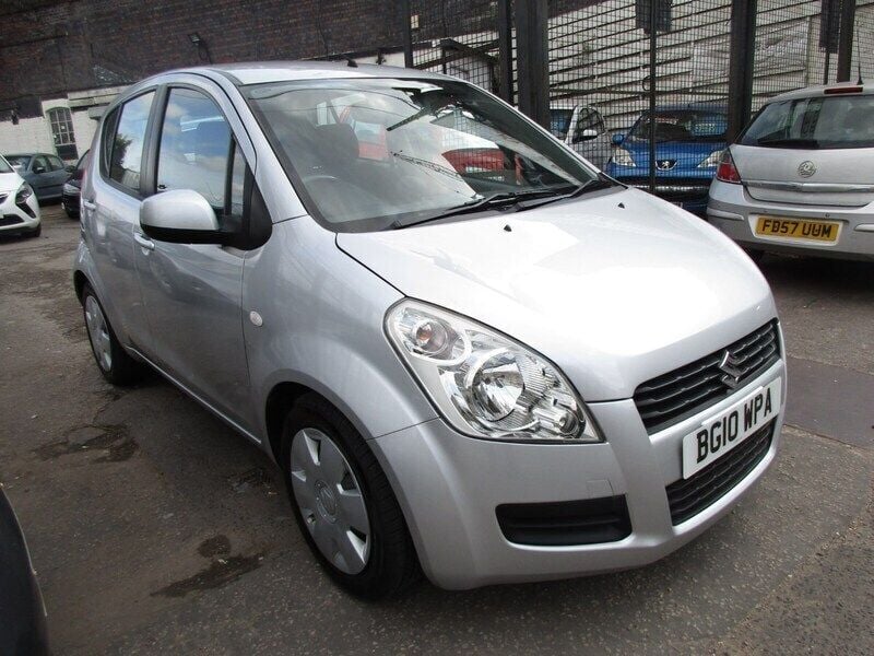 Silver Used 2010 Suzuki Splash GLS Hatchback | £2,395 (Good price) - Image 1/4