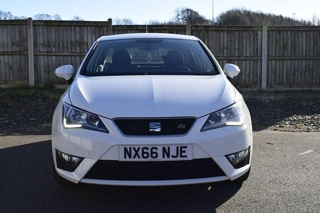 Used Seat Ibiza FR 90 HP (66 kW) 2016 White Hatchback