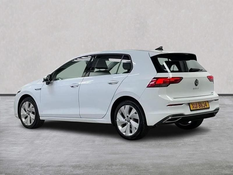 Used VW Golf VII Style 150 HP (110 kW) 2021 White Hatchback
