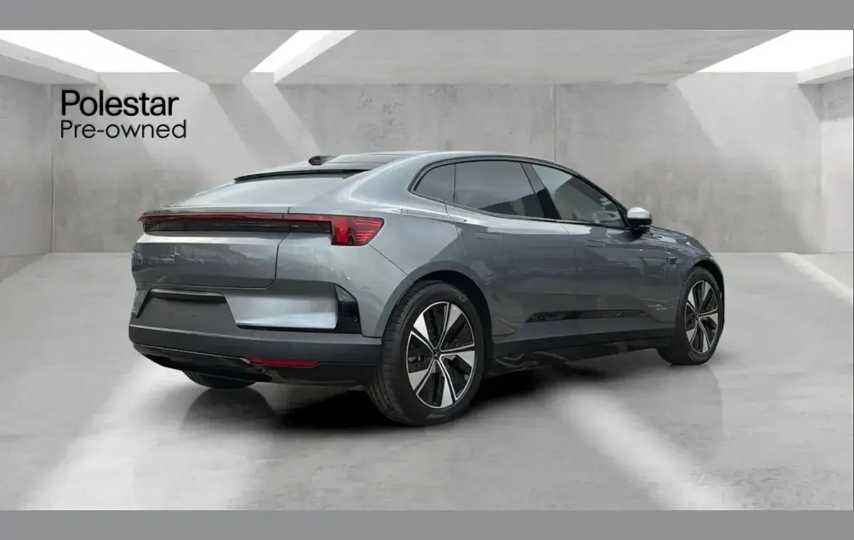 New Polestar 4 Plus 196 kW (267 HP) 2026 Grey SUV