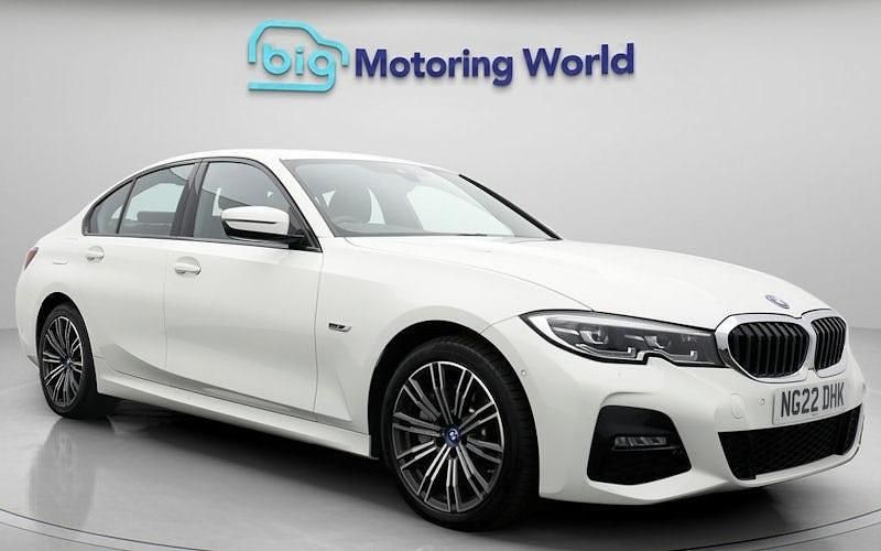 Used BMW 330e M Sport 292 HP (214 kW) 2022 White Sedan