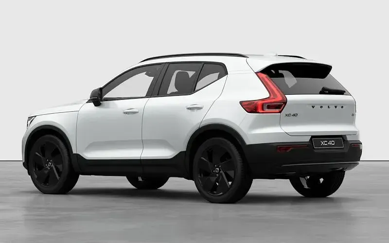 New Volvo XC40 Plus 163 HP (119 kW) 2026 Onyx black SUV