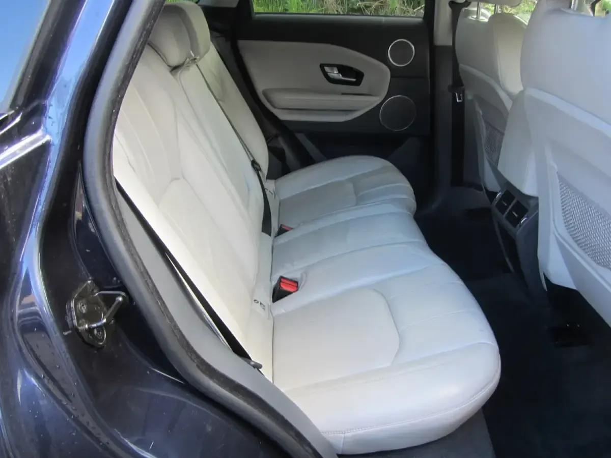 Begagnad Land Rover Range Rover evoque SE 150 HK (110 kW) 2017 Blå Kombi