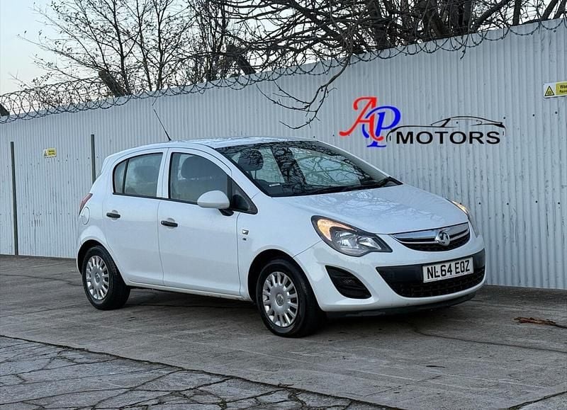 White Used 2014 Vauxhall Corsa S Hatchback | £2,195 (Good price) - Image 1/4
