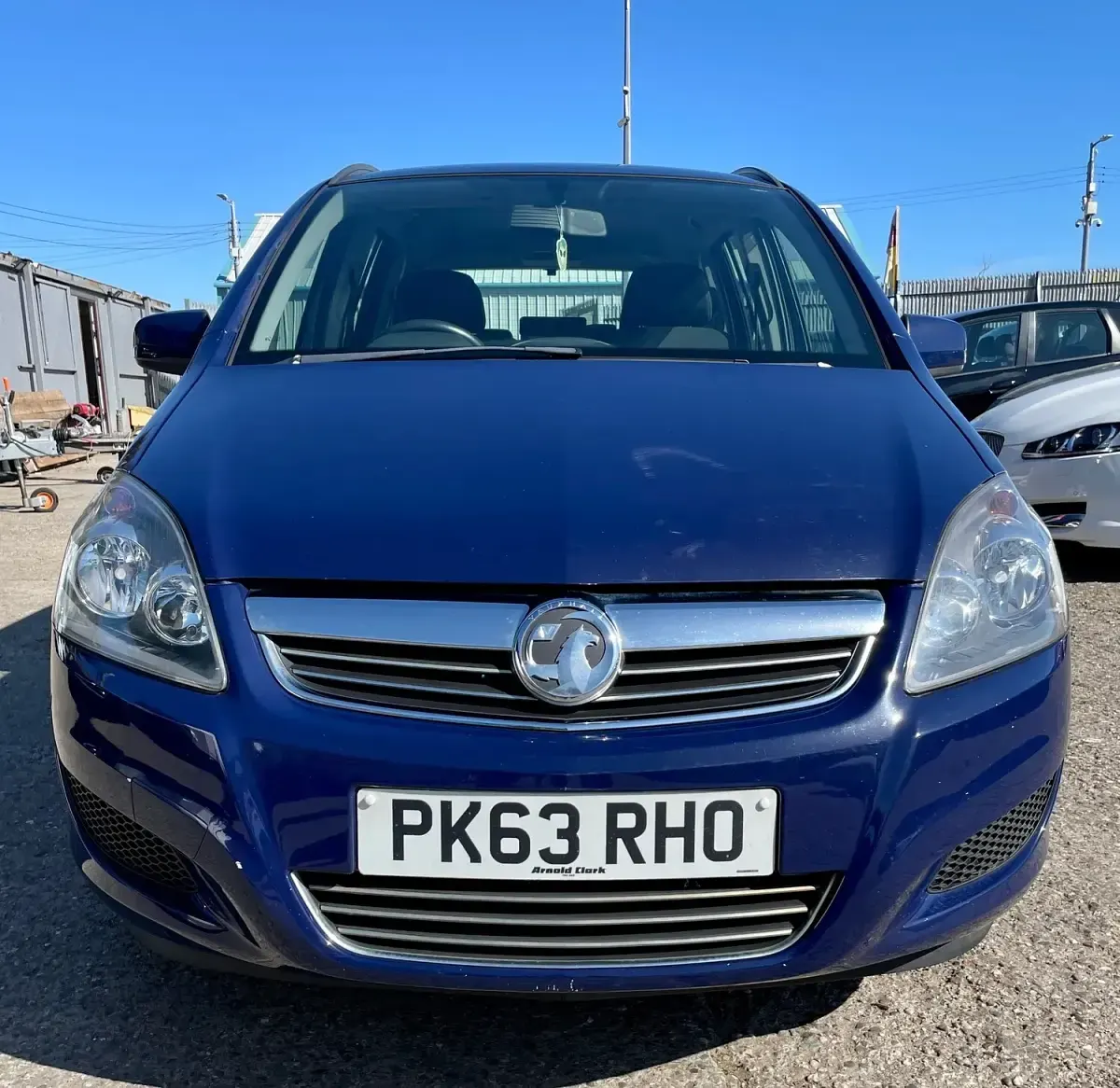 Used Vauxhall Zafira 115 HP (84 kW) 2013 Blue MPV