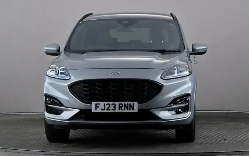 Used Ford Kuga ST-Line 225 HP (165 kW) 2023 Silver SUV