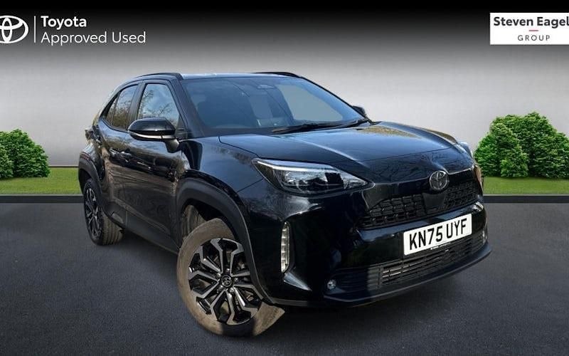 Used Toyota Yaris Hybrid Design 116 HP (85 kW) 2026 Estate