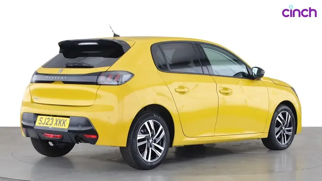 Used Peugeot 208 Allure+ 2023 Yellow Hatchback