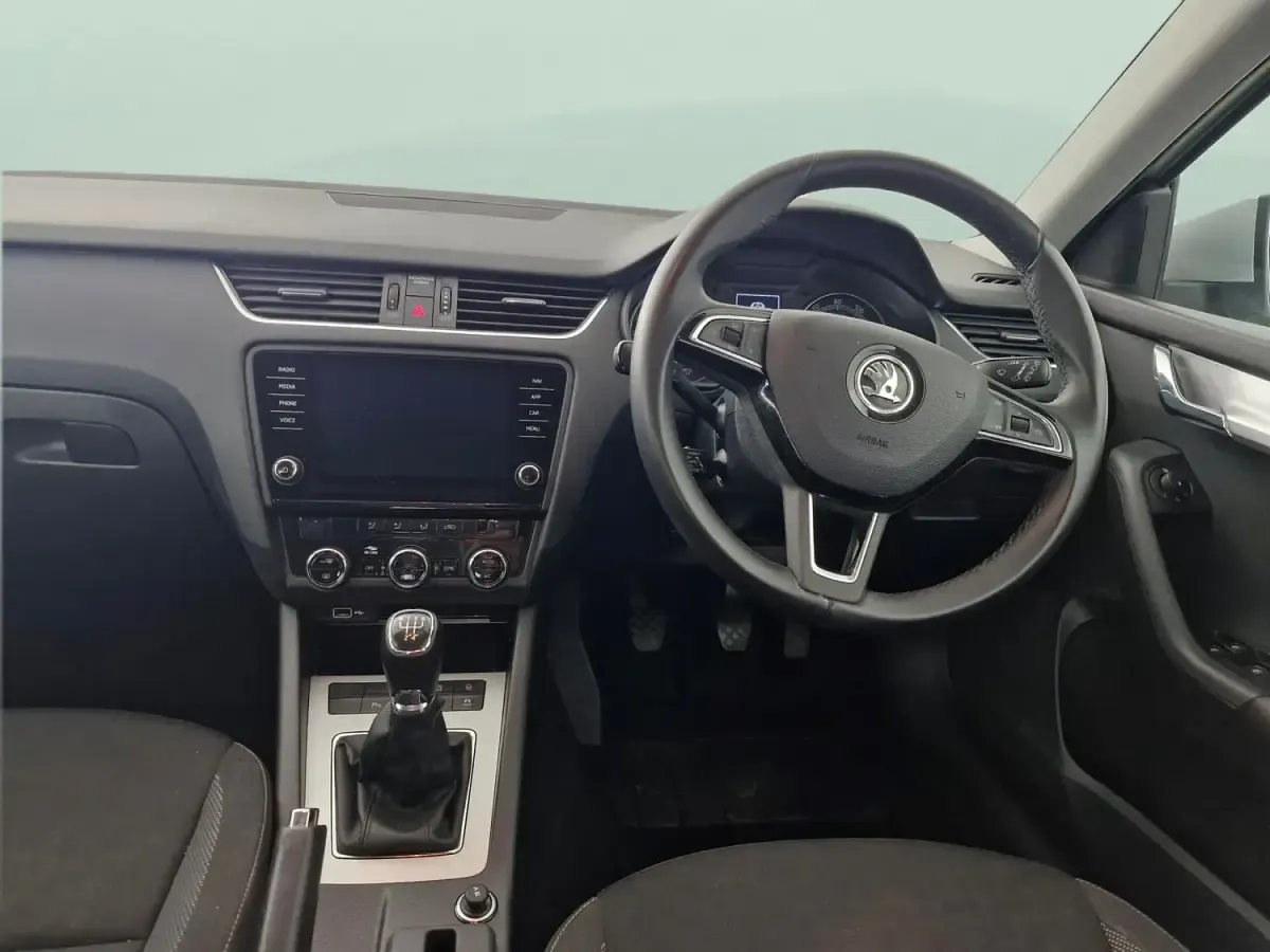 Używany Skoda Octavia SE Technology 2020 Srebrny Kombi