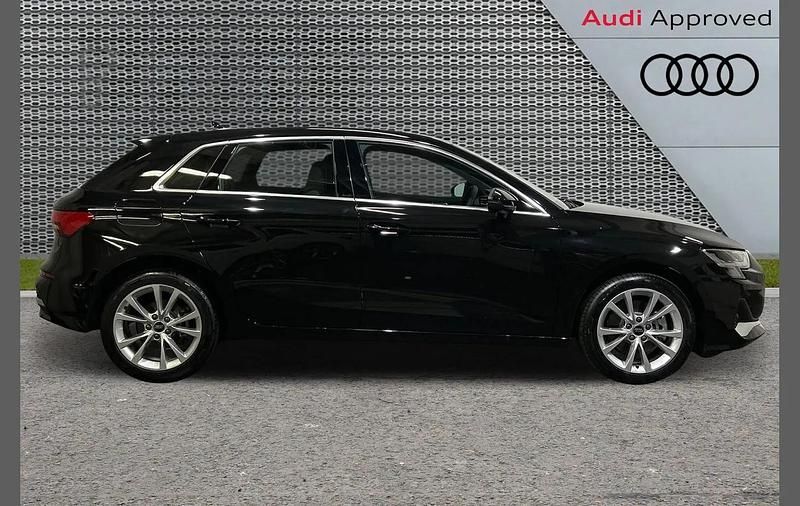 Used Audi A3 e-tron Sport 200 HP (147 kW) 2025 Black Hatchback