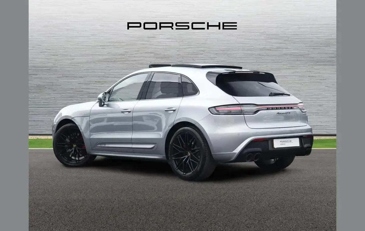 Used Porsche Macan 434 HP (319 kW) 2023 Silver SUV