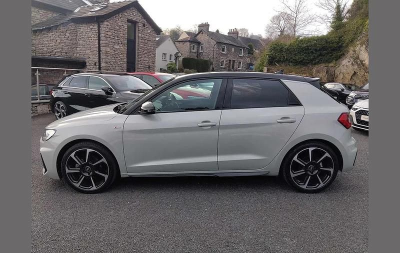 Used Audi A1 Black Edition 147 HP (108 kW) 2022 Silver SUV