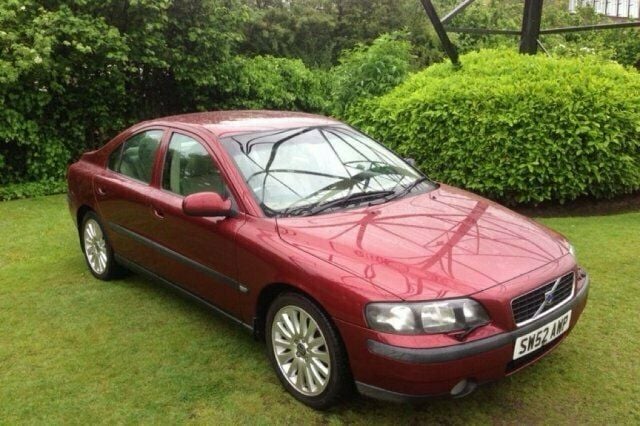 Used 2002 Volvo S60 Sedan | £1,750 - Image 1/4