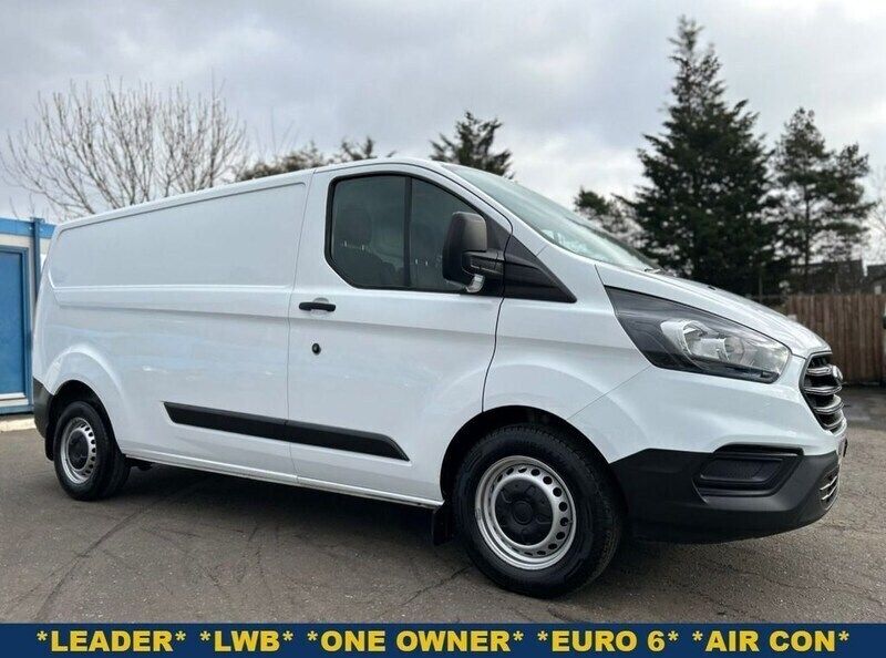 White Used 2022 Ford Transit Custom | £14,000 (Super price) - Image 1/4