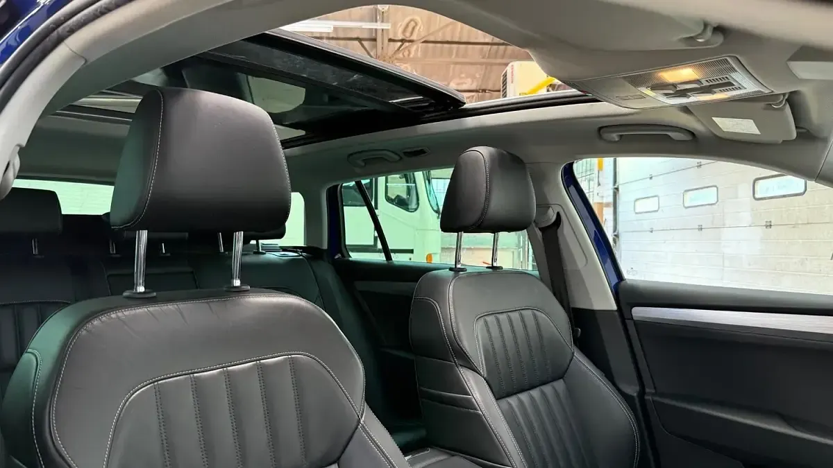 Used Skoda Superb SE Technology 2021 Blue Estate