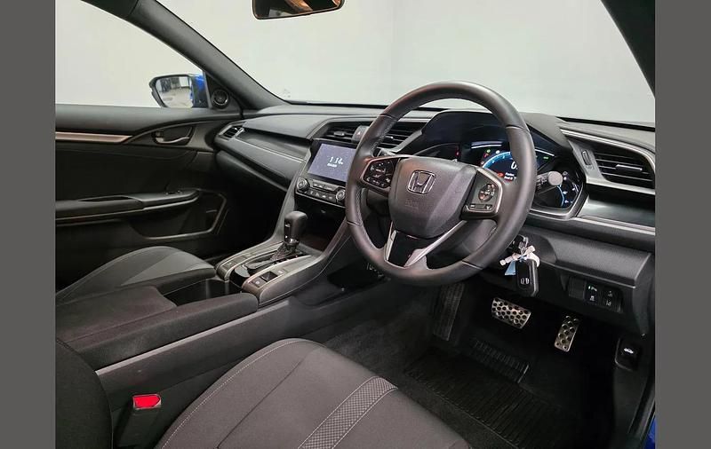 Used Honda Civic SR 126 HP (92 kW) 2022 Blue Hatchback