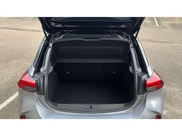 Second-hand Vauxhall Corsa Ultimate 101 CP (74 kW) 2023 Gri Hatchback