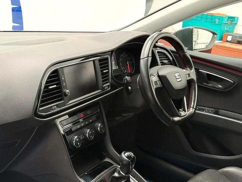 Used Seat Leon FR 125 HP (91 kW) 2018 Grey Hatchback