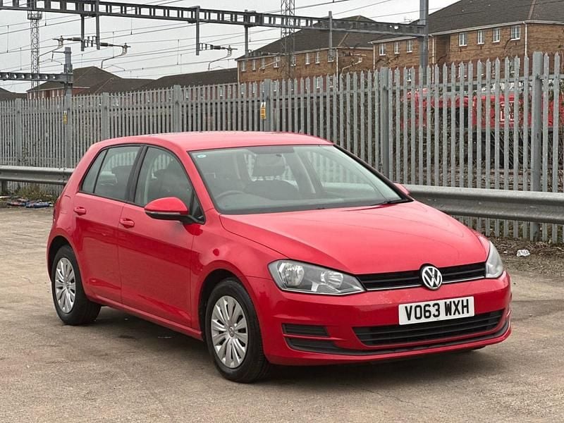 Used VW Golf VII S 2013 Red Hatchback