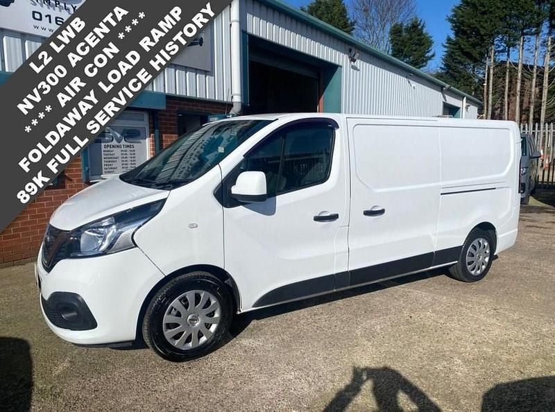 Used Nissan NV300 Acenta 120 HP (88 kW) 2021 White Van