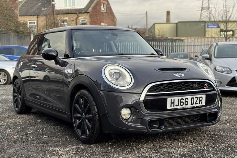 Used 2016 Mini Cooper S Hatchback | £5,995 (Fair price) - Image 1/1