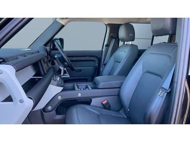 Usado Land Rover Defender 404 HP (297 kW) 2023 Preto SUV