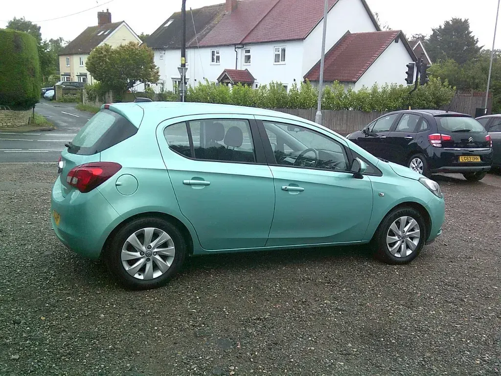 Used Vauxhall Corsa Design Edition 2016 Green Hatchback
