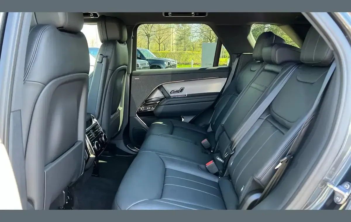 Used Land Rover Range Rover Sport SE Dynamic 453 HP (333 kW) 2026 Grey SUV