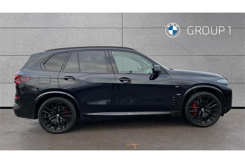 Used BMW X5 M Sport 352 HP (258 kW) 2025 Black sapphire metallic paint SUV